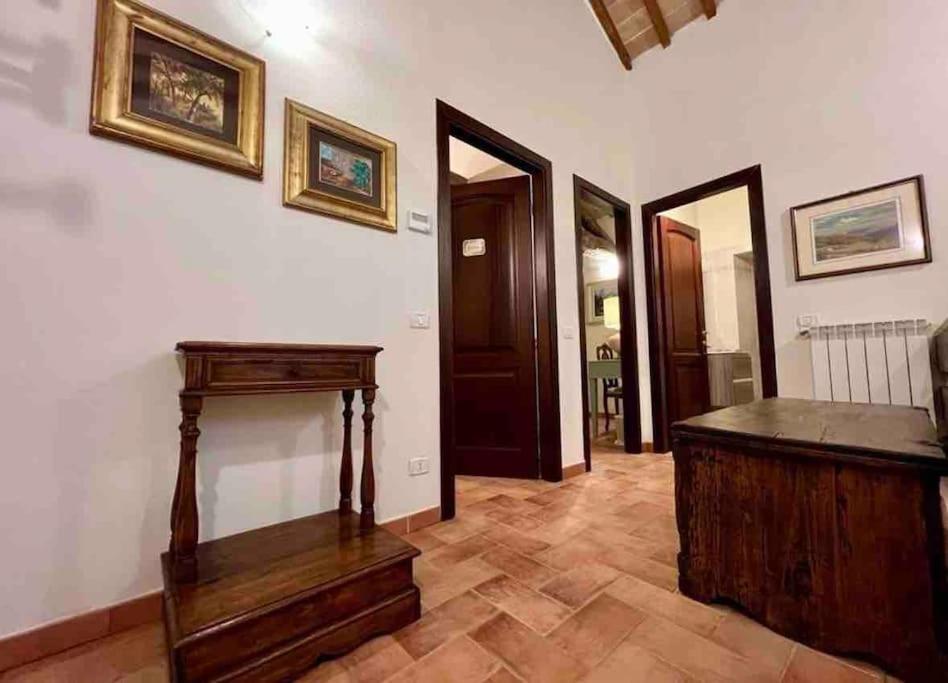 マッサ・マルターナLa Casina Di Nadaアパートメント エクステリア 写真